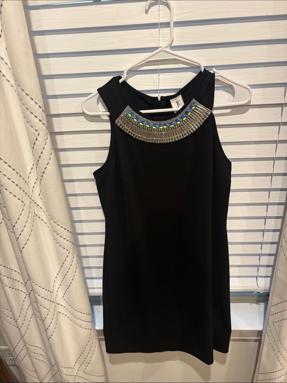 julia jordan Black Sleeveless Mini Dress with Beaded Collar
